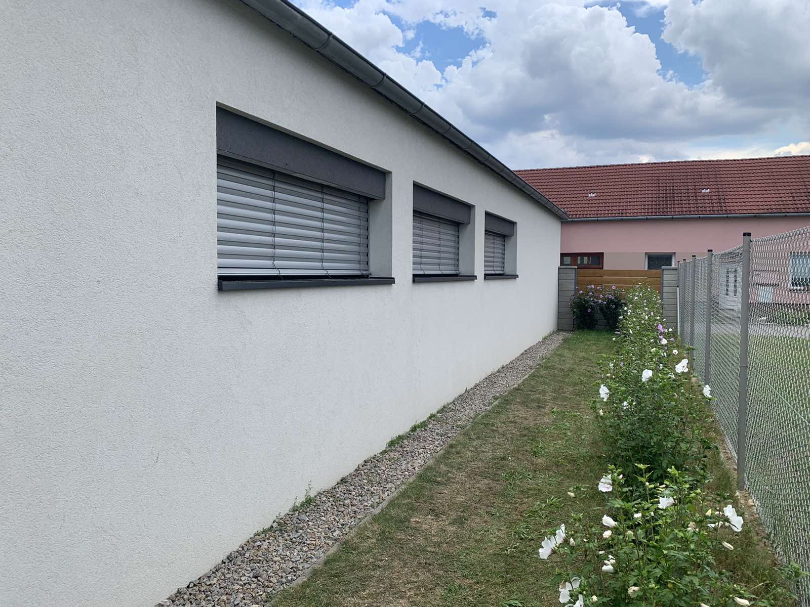 předokenní žaluzie